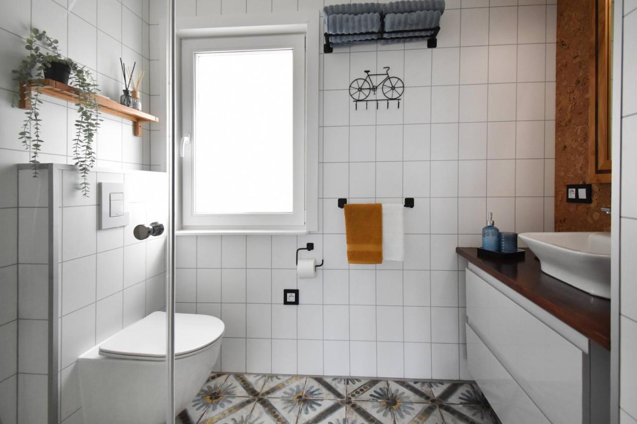 Dadaj Park Home Biskupiec  Extérieur photo